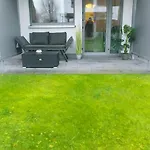 Mete - Stylish With Terrace